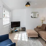 6 Elizabeth House - By Luxury Apartments