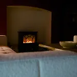 2 Bedroom Apartment - The Ruby