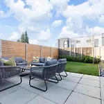 Elliot Oliver - The Old Surgery - Stunning 4 Bedroom Home With Parking In Cheltenham