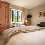 Pardon Hill Farm B&B