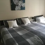 Bentons Guest House