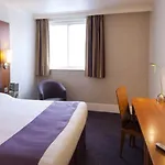 Premier Inn Cheltenham North West