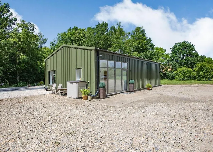 Thatchers Barn