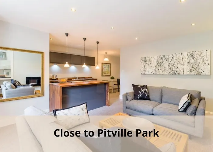 Luxury Apartments - 22 Garden Flat