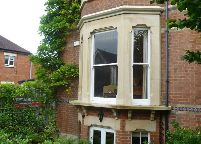 Laurel House