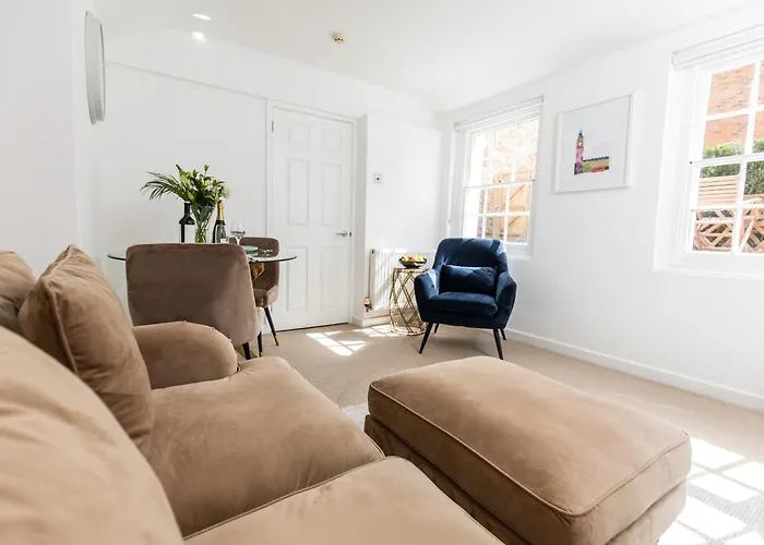 6 Elizabeth House - By Luxury Apartments