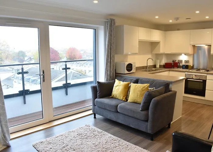 Penthouse Apartment In Central Cheltenham