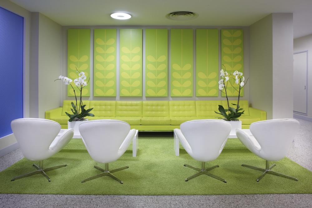 Citrus By Compass Hospitality 3* Cheltenham