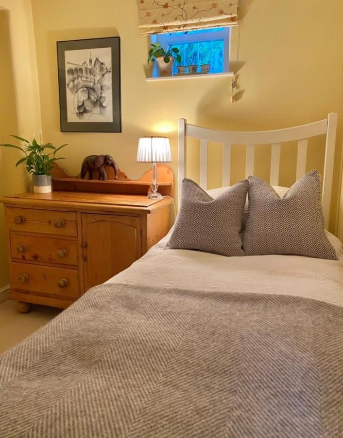 Laurel House 4*
