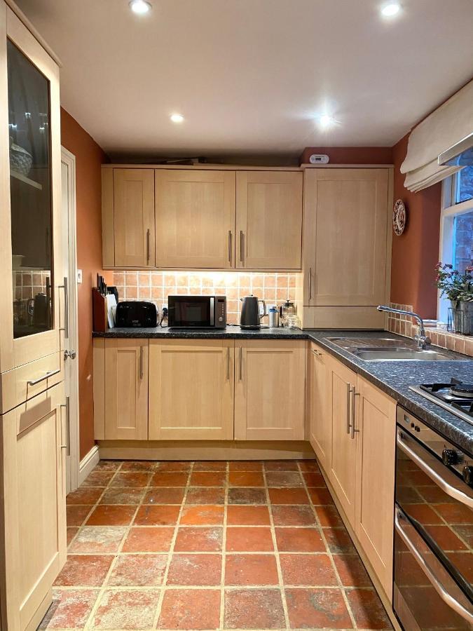 Laurel House Bed & Breakfast Cheltenham