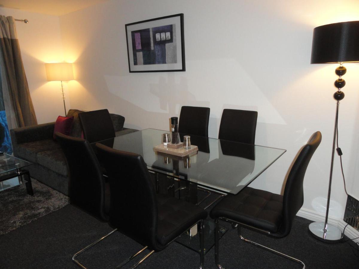 Holiday home Redmarley House By Cliftonvalley Cheltenham