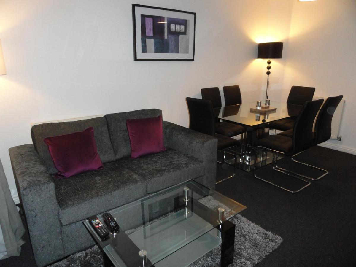 Holiday home Redmarley House By Cliftonvalley Cheltenham