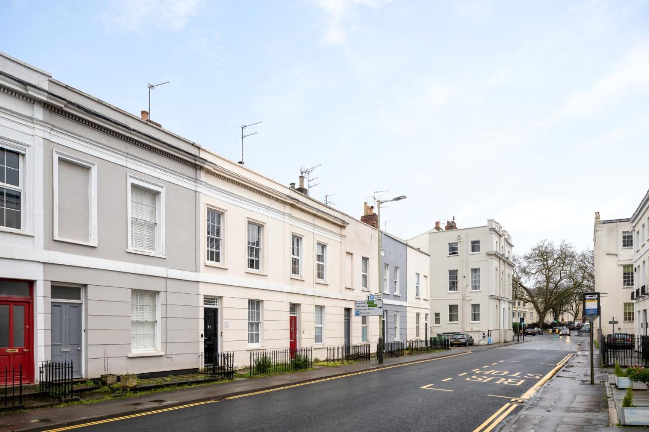 St George's Place - Fab Town House Holiday home *