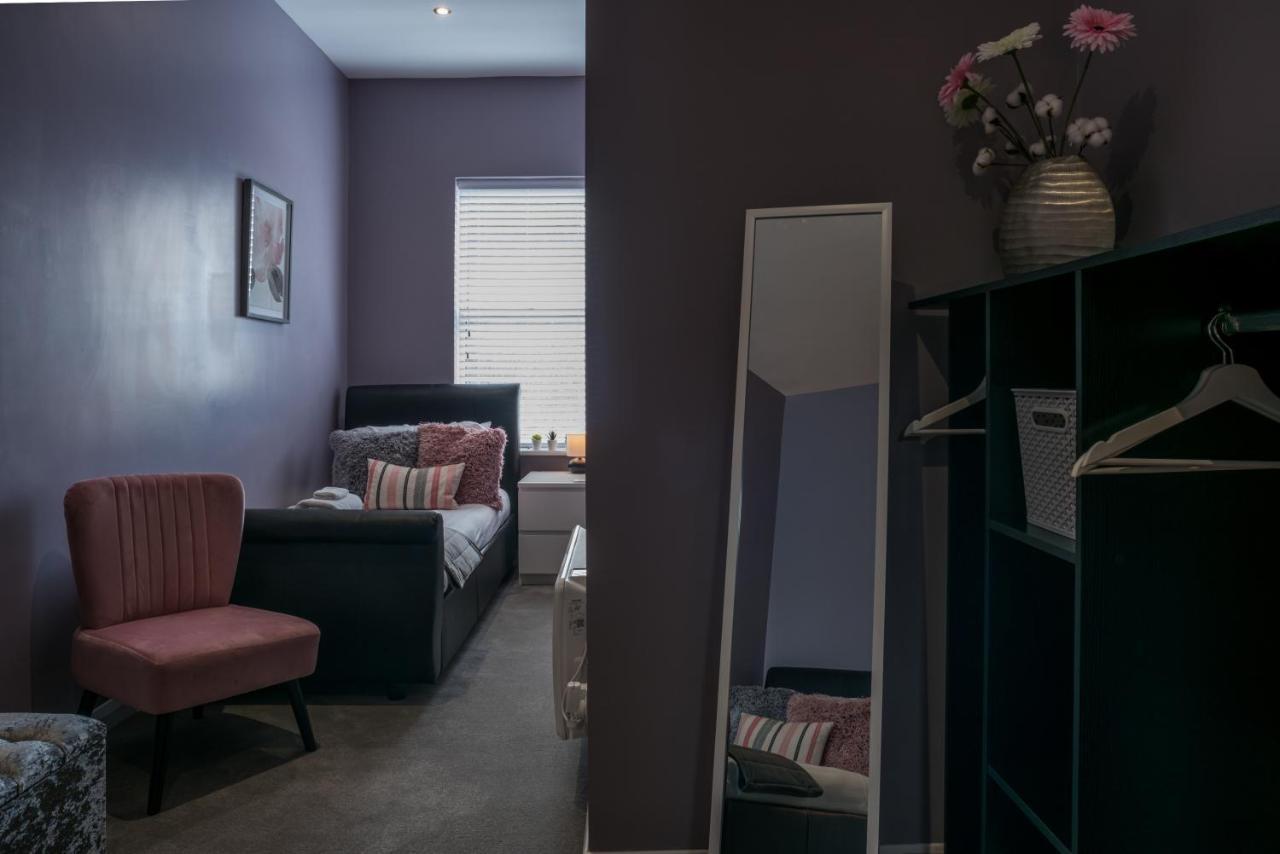 Auburn Willow Luxury Apartment