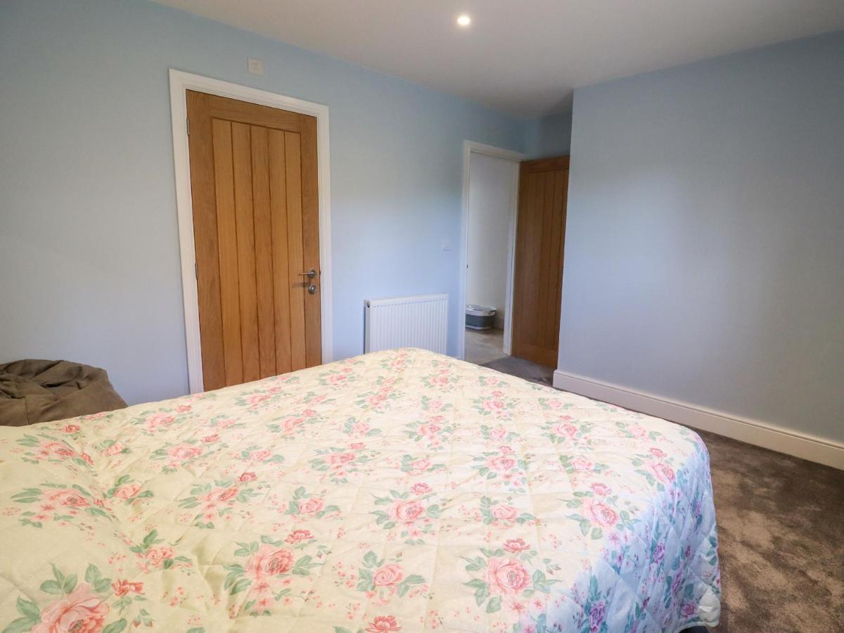 Holiday home Thatchers Barn Cheltenham