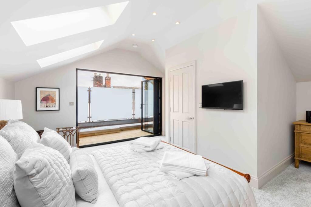 Exceptional, Boutique Retreat Bath Road Holiday home *