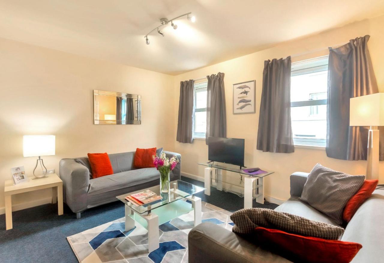 St Georges Apartments, Self Contained Units Cheltenham