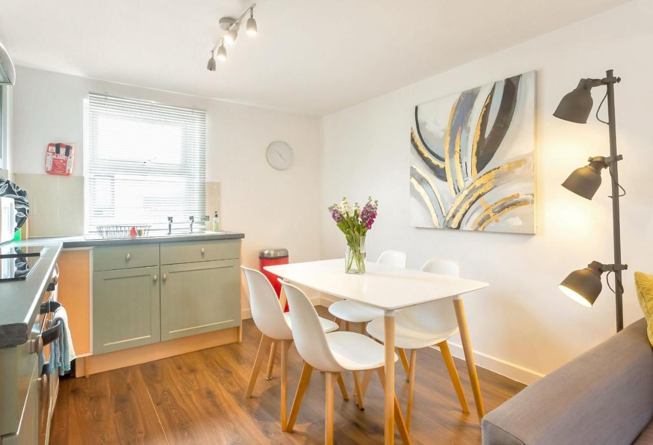 Apartment St Georges Apartments, Self Contained Units *