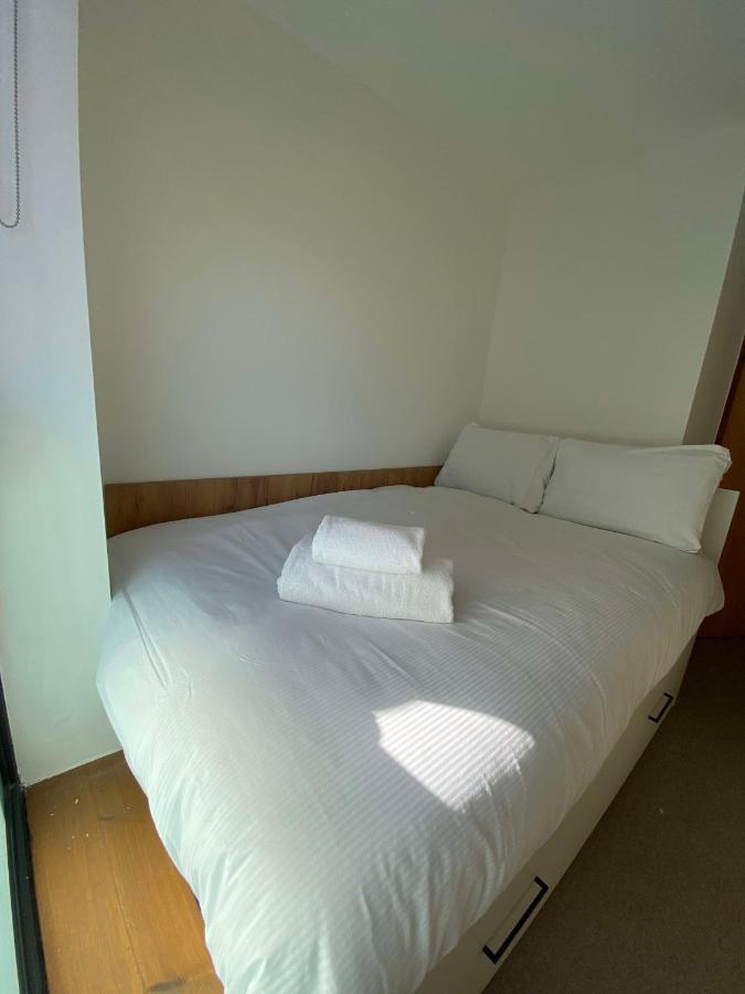 Regency Hall Smart Ensuite D Inn Cheltenham