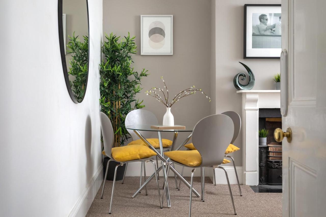 Holiday home St George's Place - Fab Town House Cheltenham