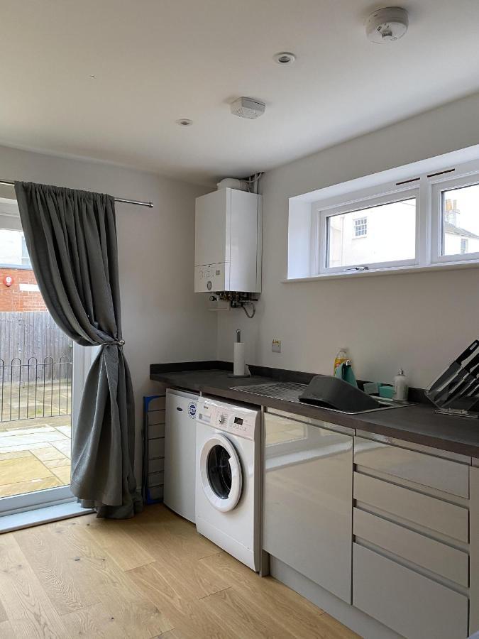 Suitely - Albion Place Holiday home *