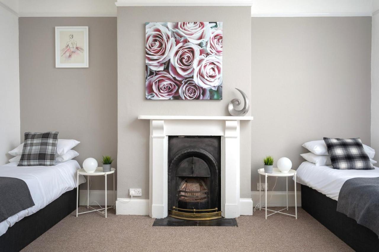 St George's Place - Fab Town House Holiday home Cheltenham