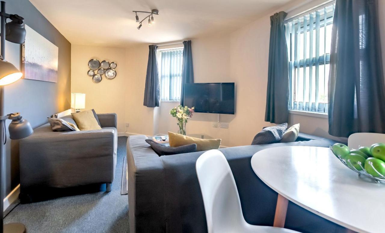 St Georges Apartments, Self Contained Units Cheltenham
