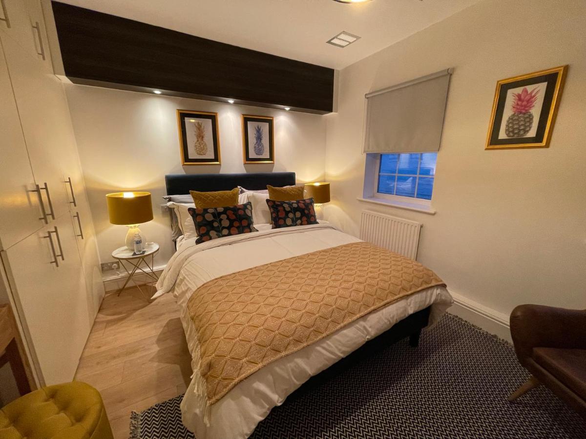Apartment 52 Lansdown Crescent Cheltenham