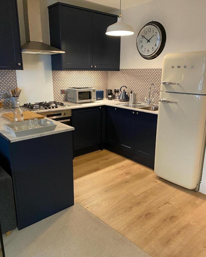 52 Lansdown Crescent Apartment