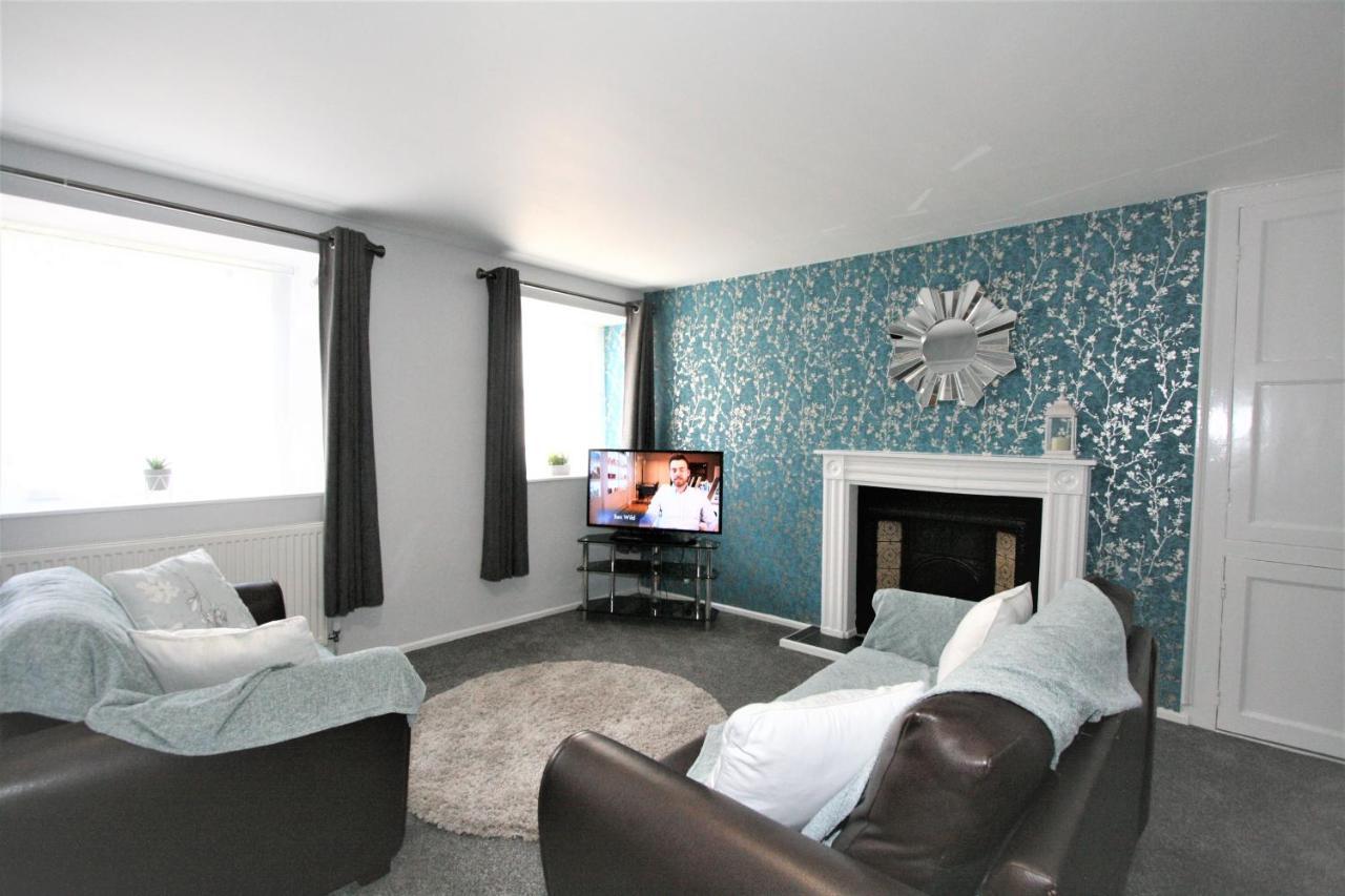 Central Serviced Apartments By Roomsbooked Apartment
