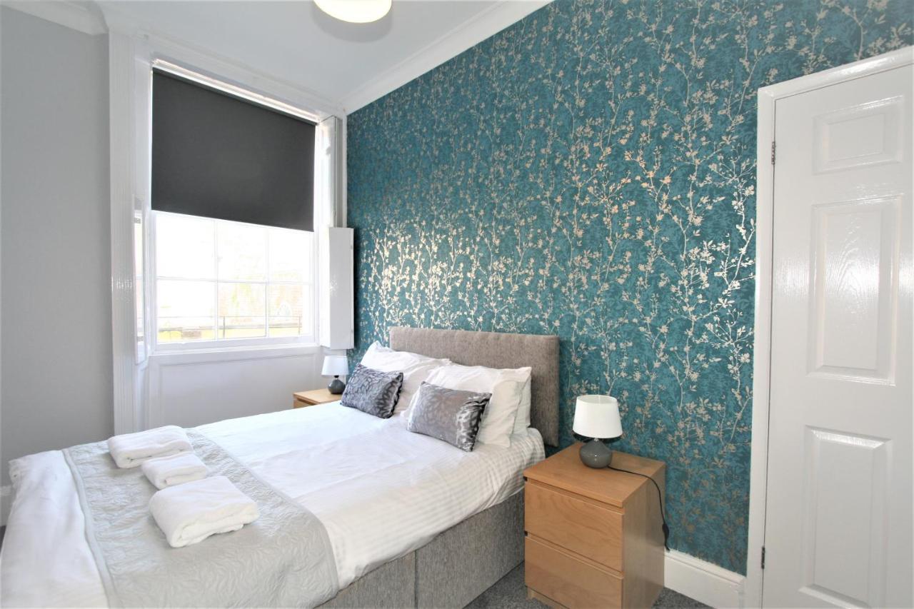 Apartment Central Serviced Apartments By Roomsbooked *