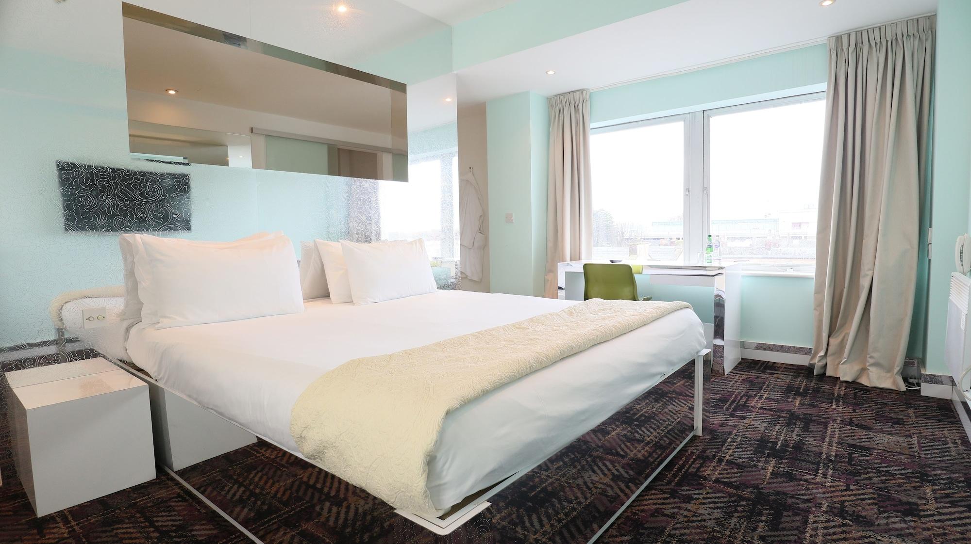 Hotel Citrus By Compass Hospitality 3*