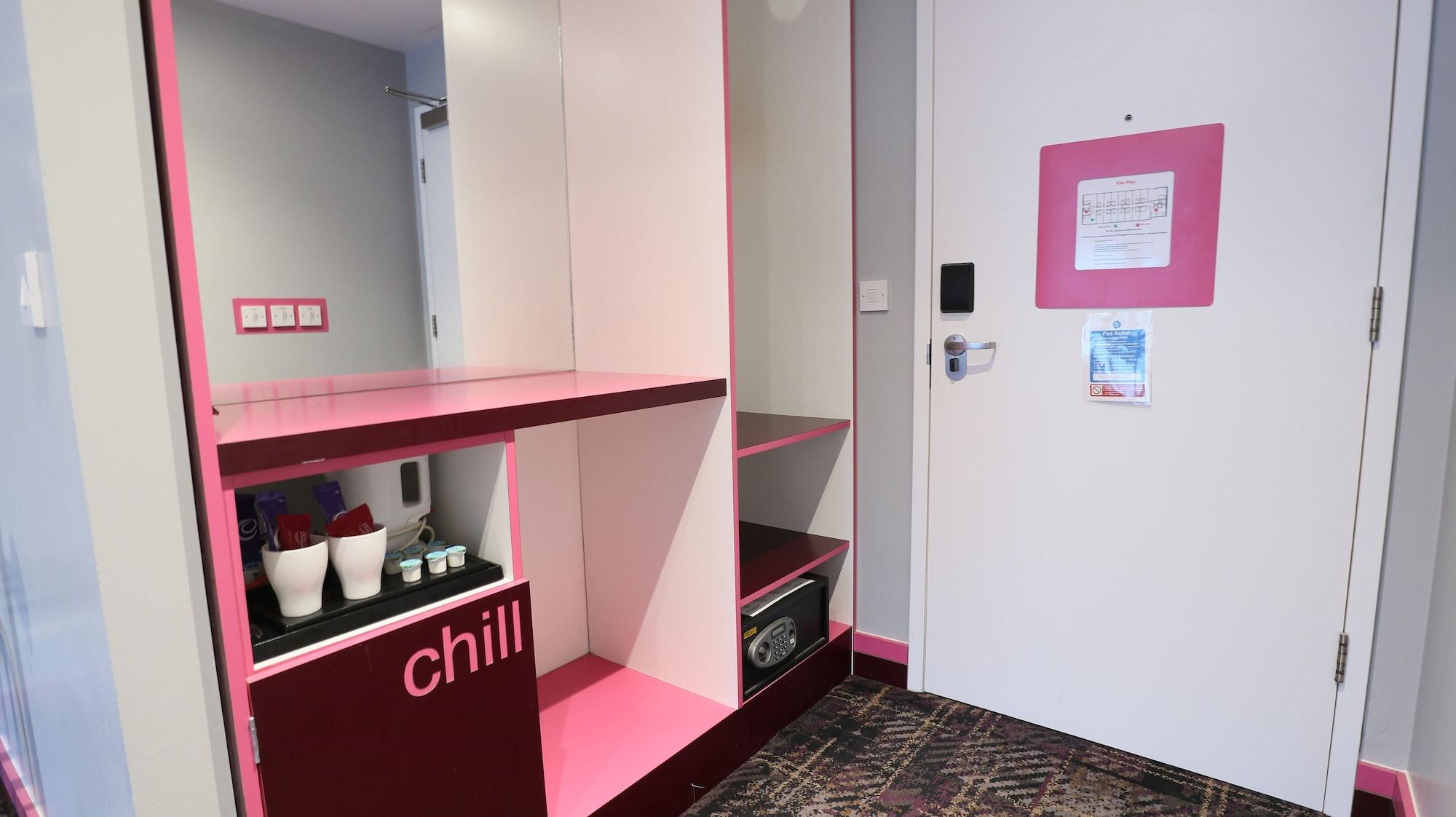 Hotel Citrus By Compass Hospitality 3*