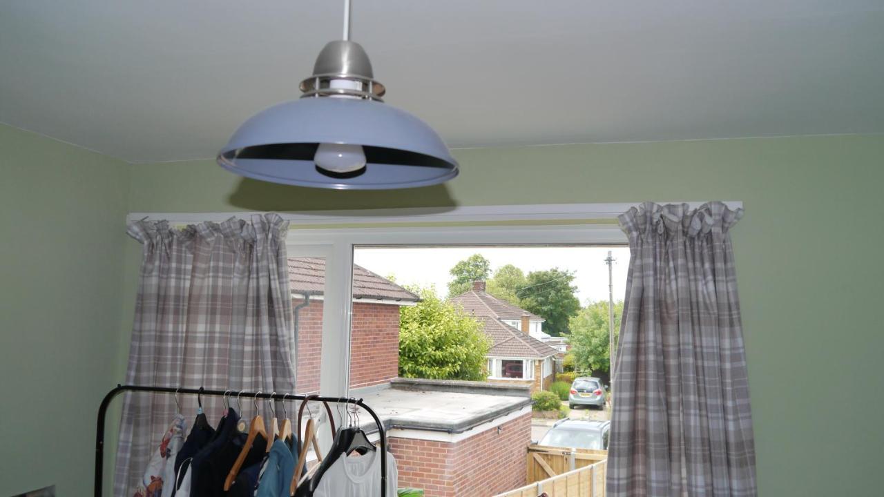 Cheltenham Apartment With Private Garden Cheltenham
