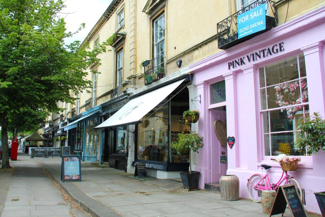 Spacious 1br Victorian Flat In Cotswolds - Free Parking Apartamento