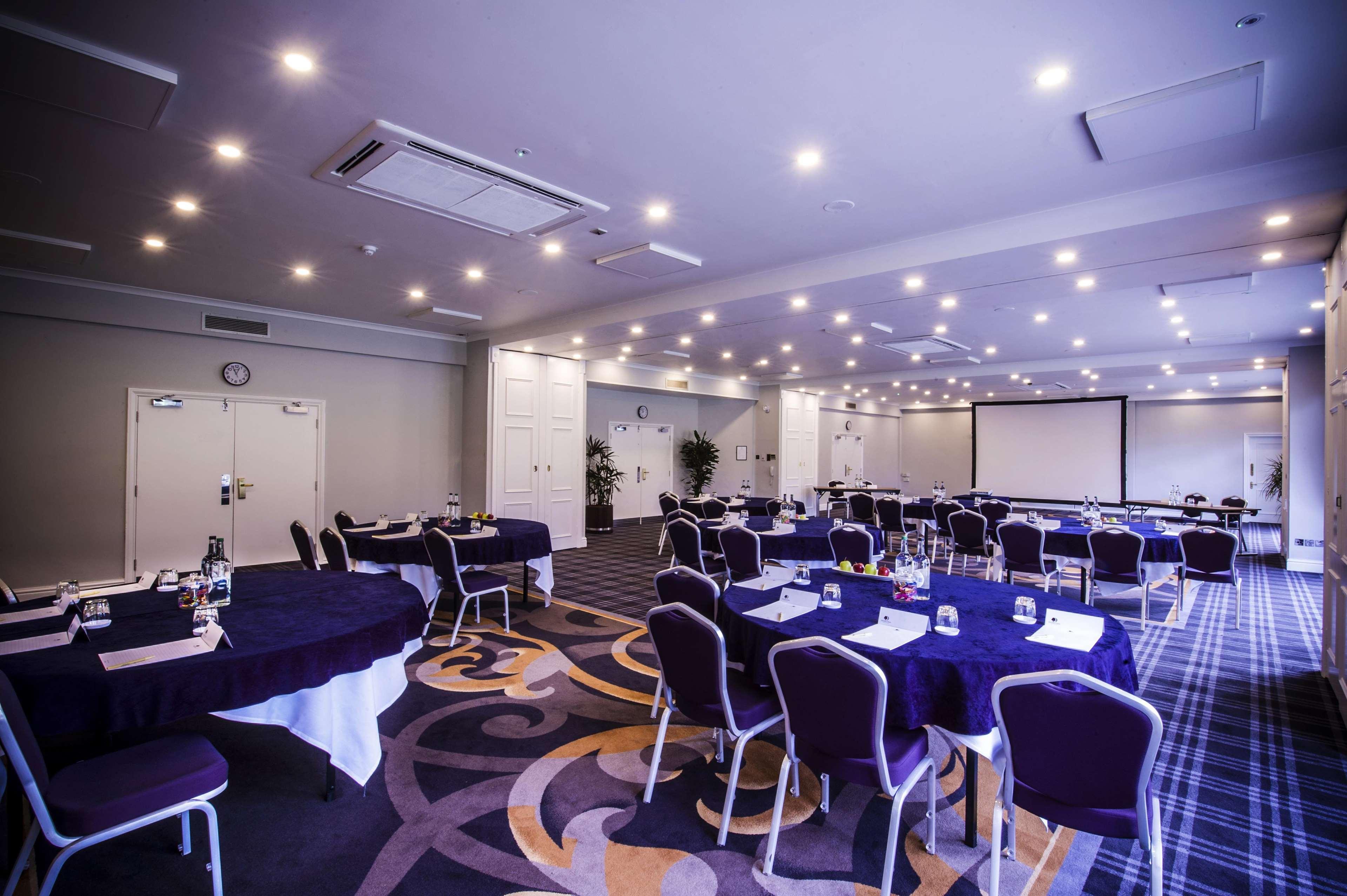 Hotel Doubletree By Hilton Cheltenham-cotswolds