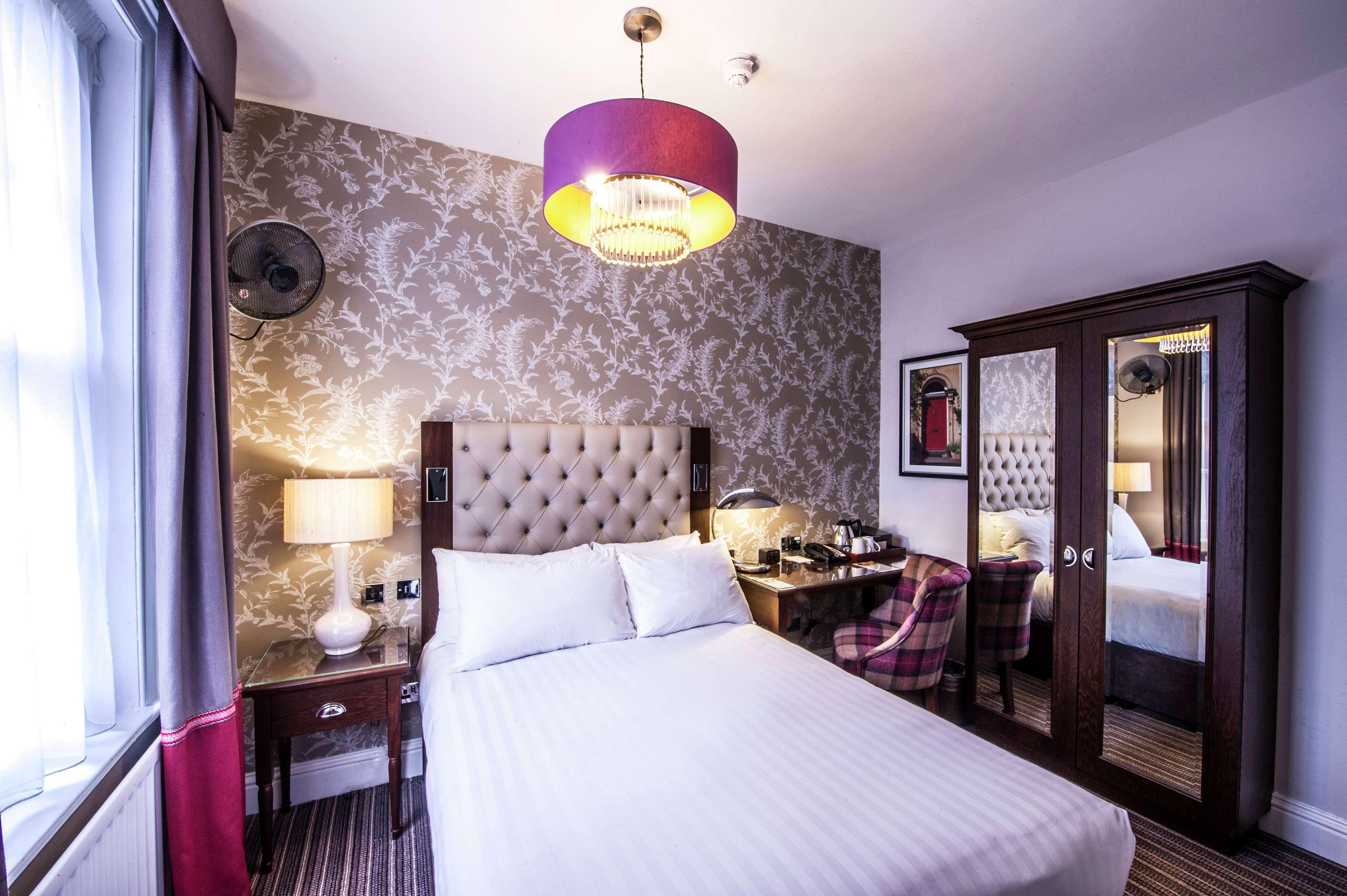 Hotel Doubletree By Hilton Cheltenham-cotswolds 4*