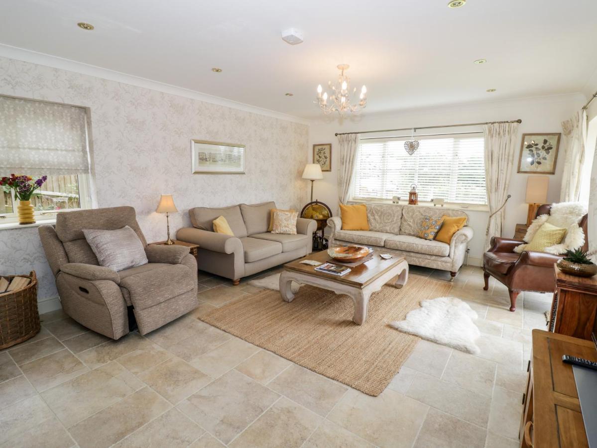 Levant House *