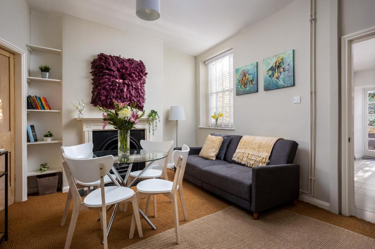 Curb - Sandford Street - Town Centre Chic Cheltenham