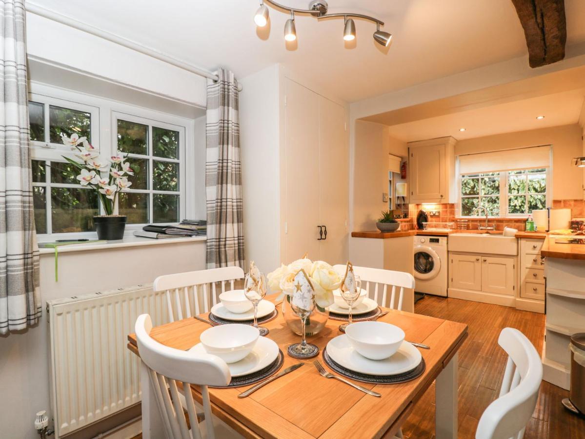 Holiday home Barton *
