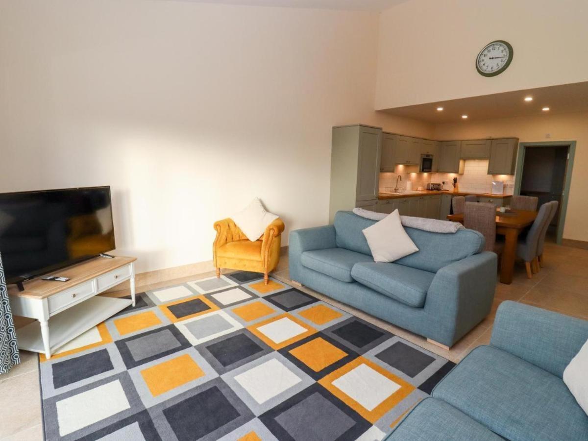 Bears Court Apartamento Cheltenham