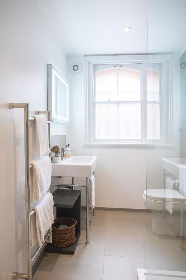 Spacious 1br Victorian Flat In Cotswolds - Free Parking Cheltenham