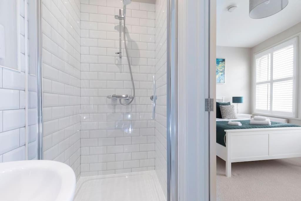 Stunning 5 Bed 4 Bath Period