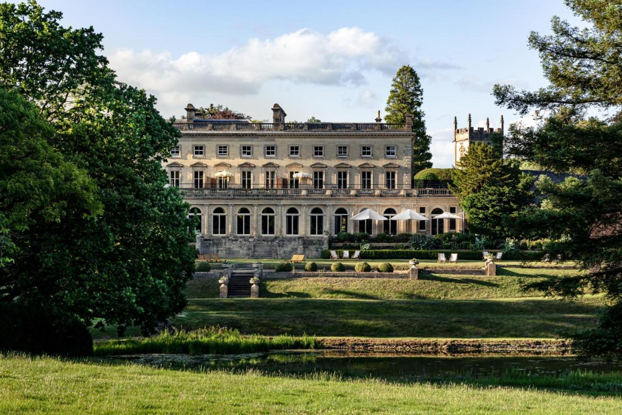 Cowley Manor Experimental 4* Cheltenham