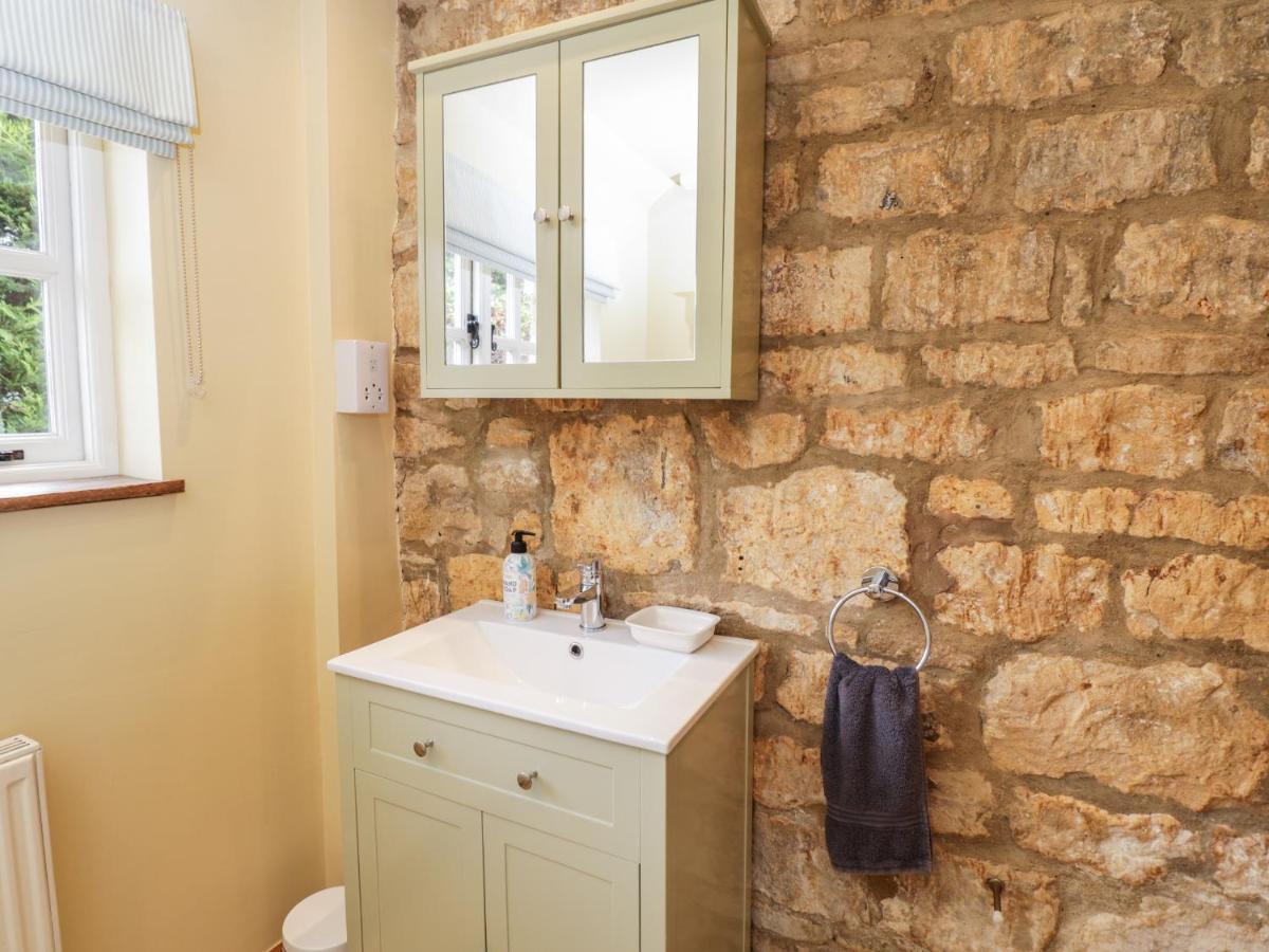 Robins Nest Holiday home Cheltenham