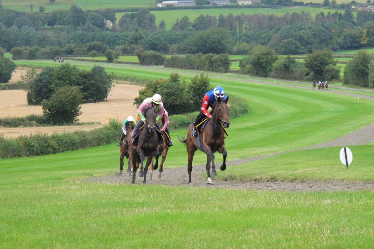 Holiday home Graziers - Character Cotswold With Inglenook, Parking And Pub Nearby