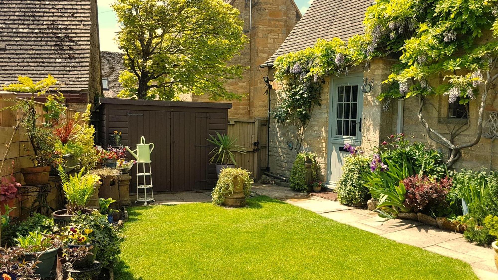 Holiday home Graziers - Character Cotswold With Inglenook, Parking And Pub Nearby *
