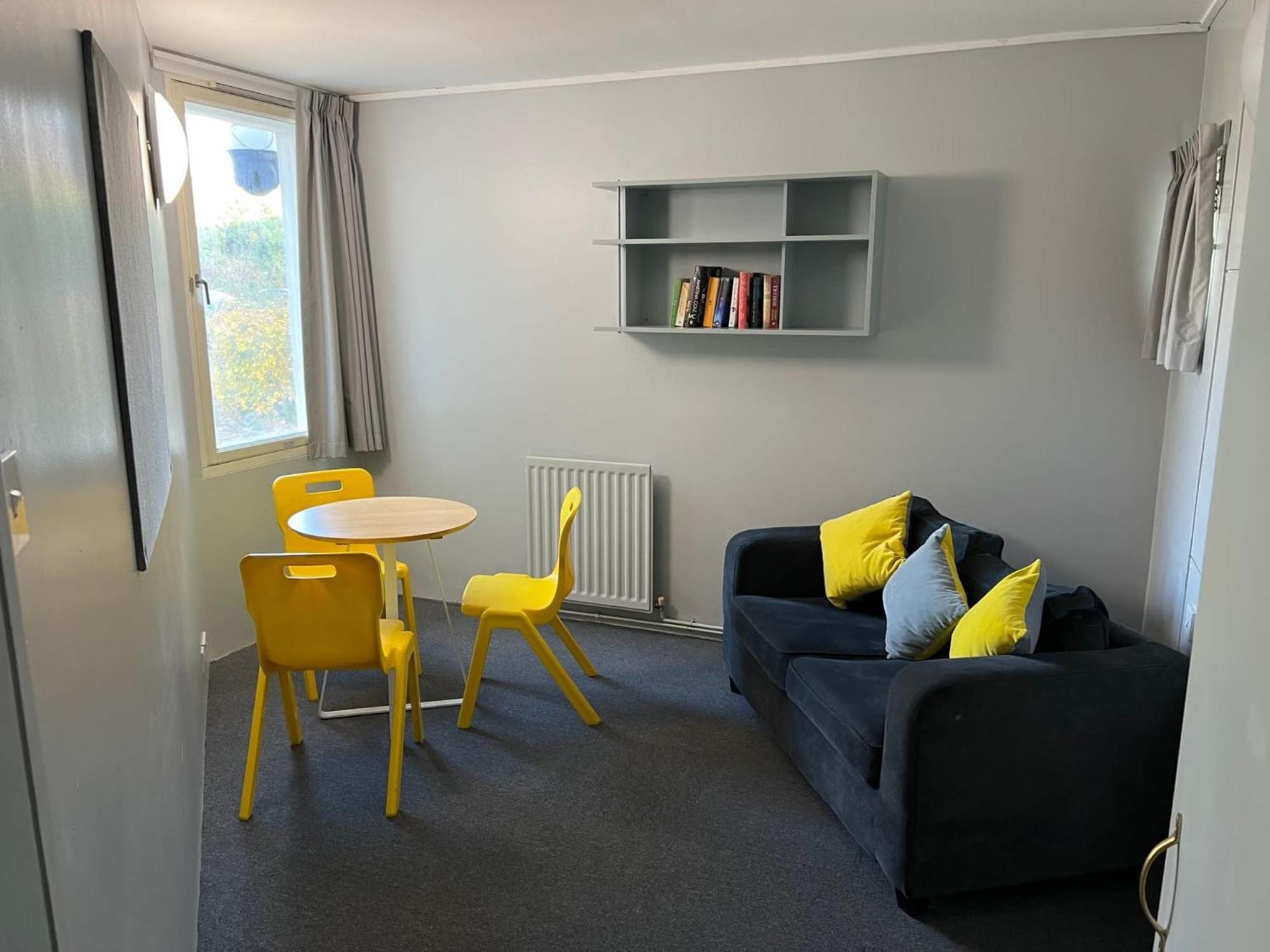 Cosy Private Ensuites And In The Heart Of * Cheltenham