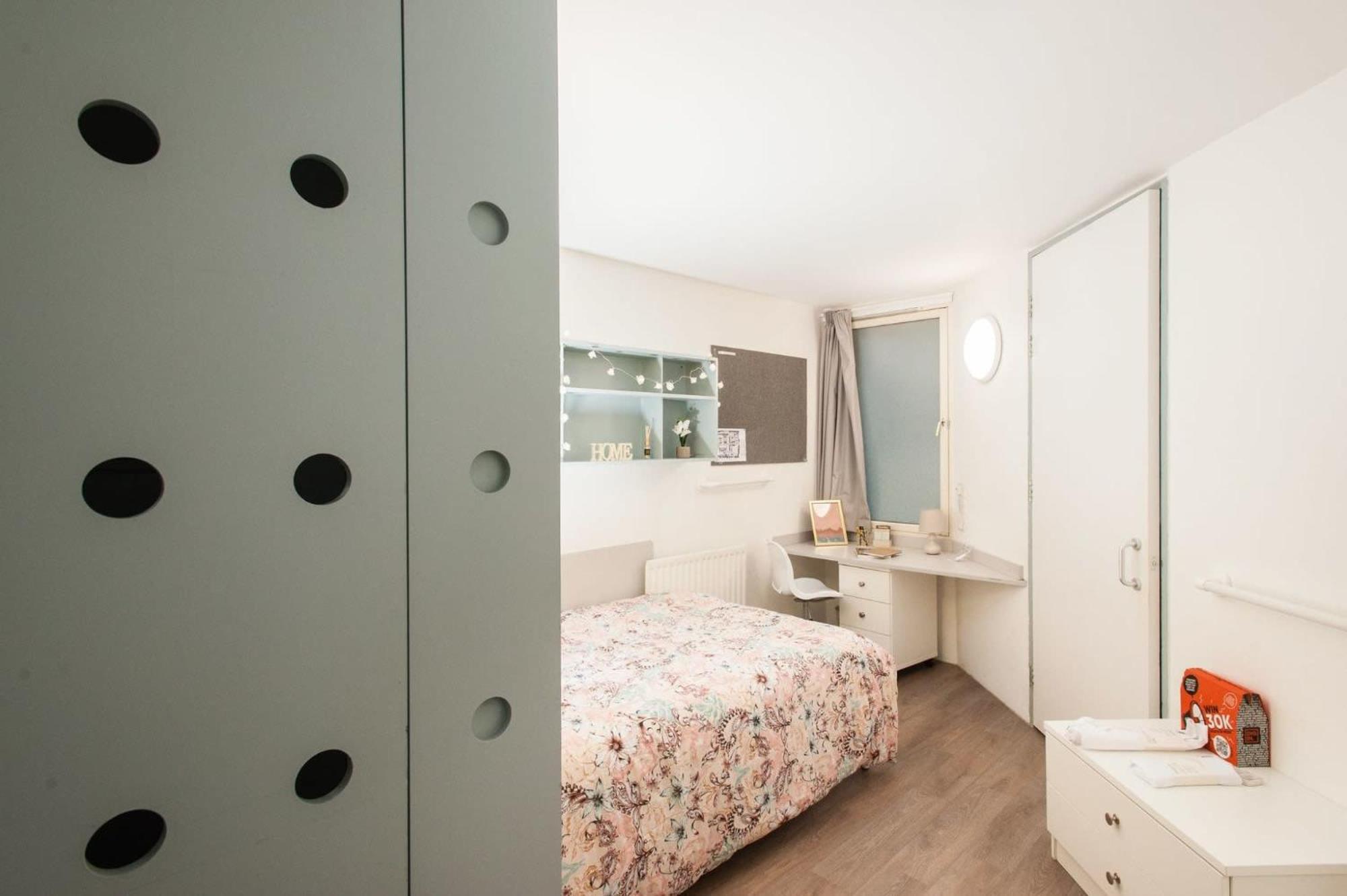 Cosy Private Ensuites And In The Heart Of Apartment Cheltenham