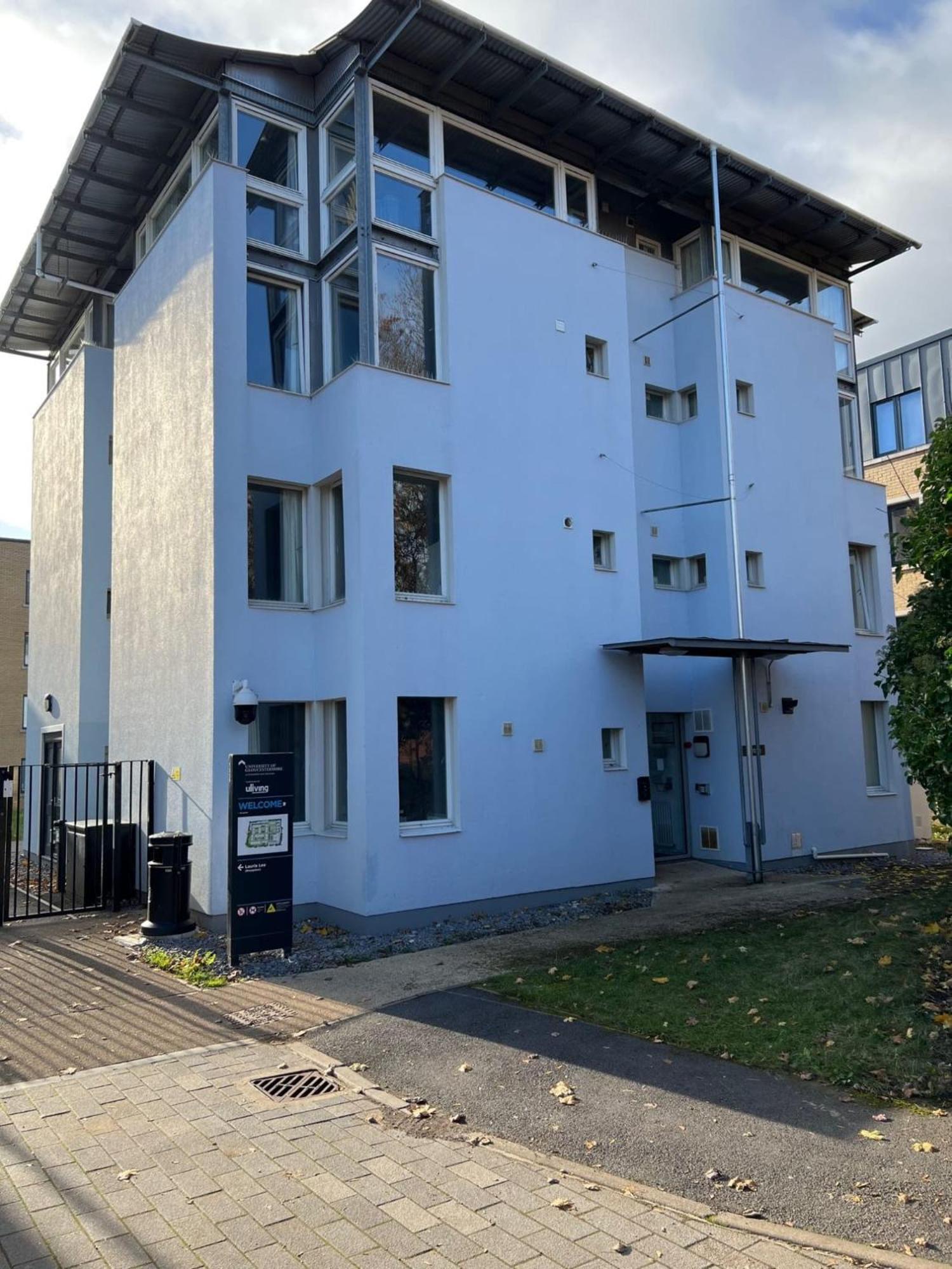 Cosy Private Ensuites And In The Heart Of Apartment Cheltenham